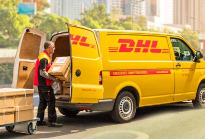 DHL寄件电话