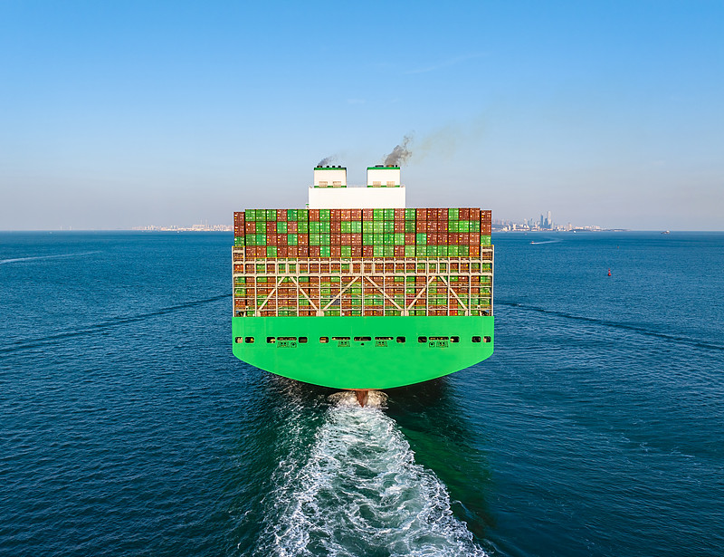 合成纤维面料通过广东深圳全球物流送抵新加坡