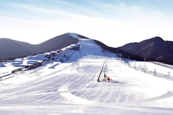 2020-2021天定山滑雪场什么时候开 门票-交通