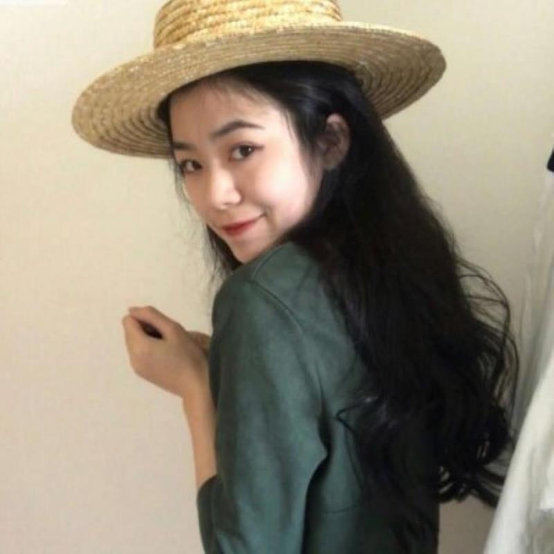 上海度惜天职业文案18岁身高173 上海度惜天职业文案18岁身高173