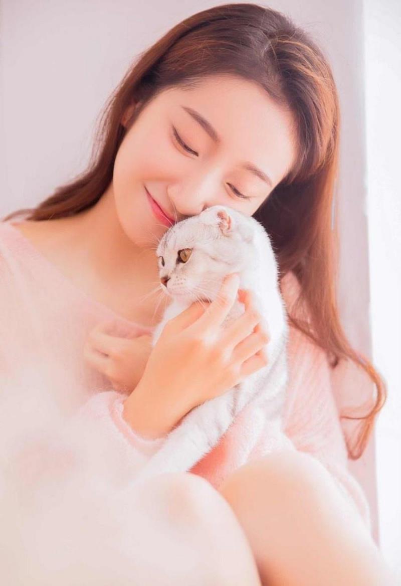 石家庄虎戴莉职业毕业生24岁身高159