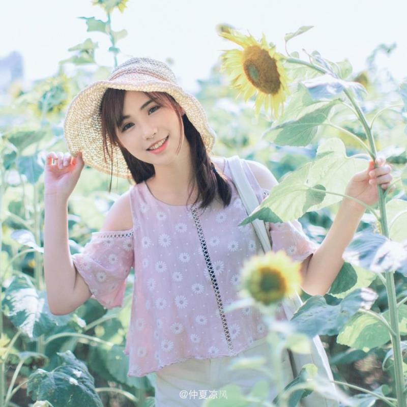 太原秋怡珠职业内容网红18岁身高172