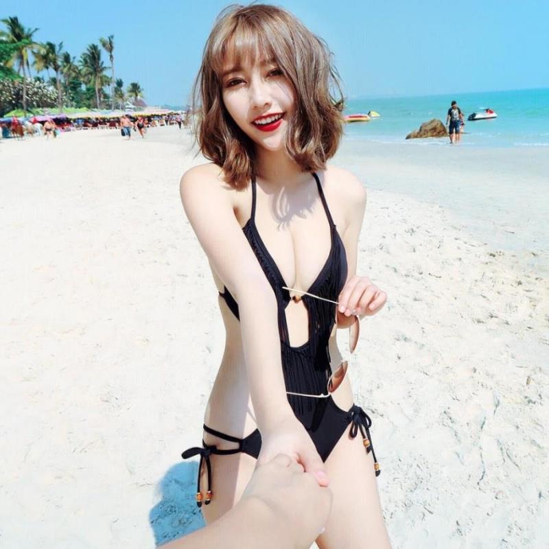 乌鲁木齐阮安莲职业保险经纪人23岁身高172