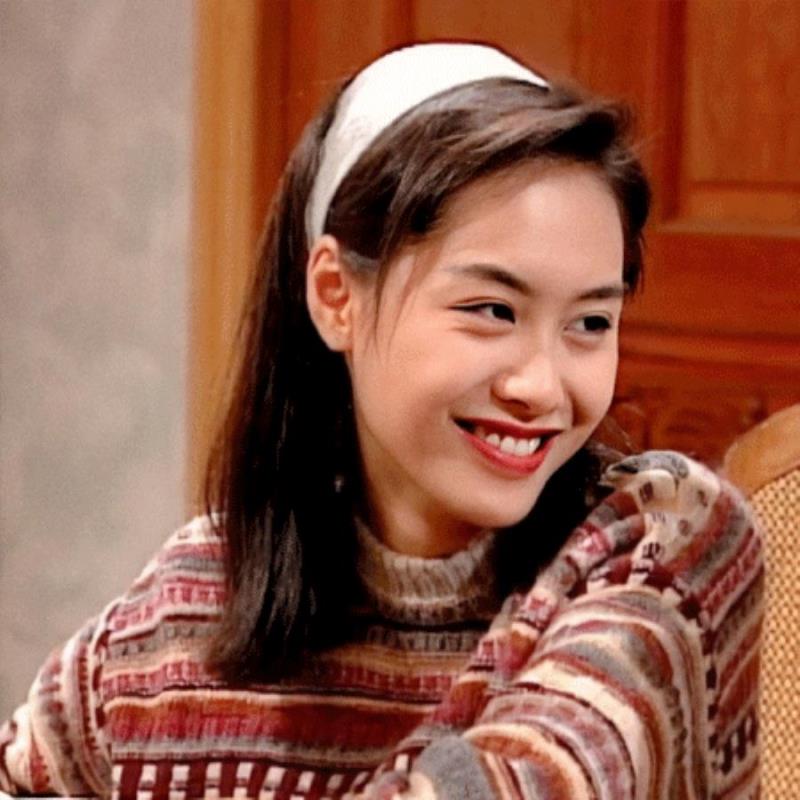 东莞奇炜文职业插花师19岁身高170