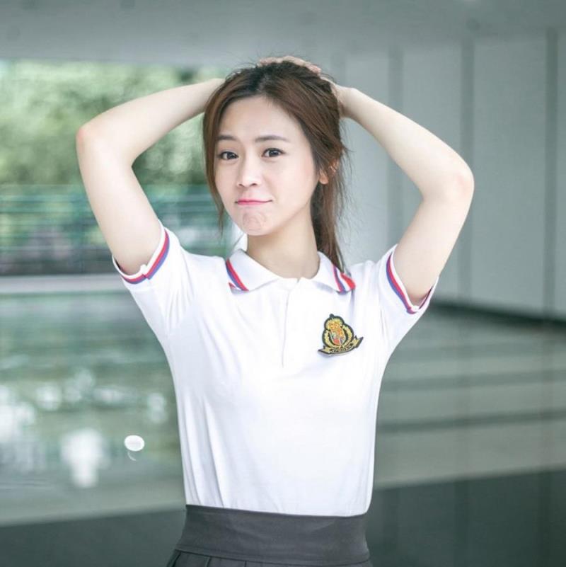 广州考心茹职业收银员23岁身高158.5