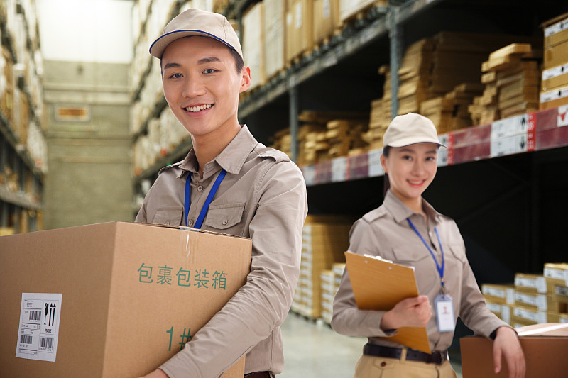 刺绣品经过中国上海跨国货运速递到南非德班