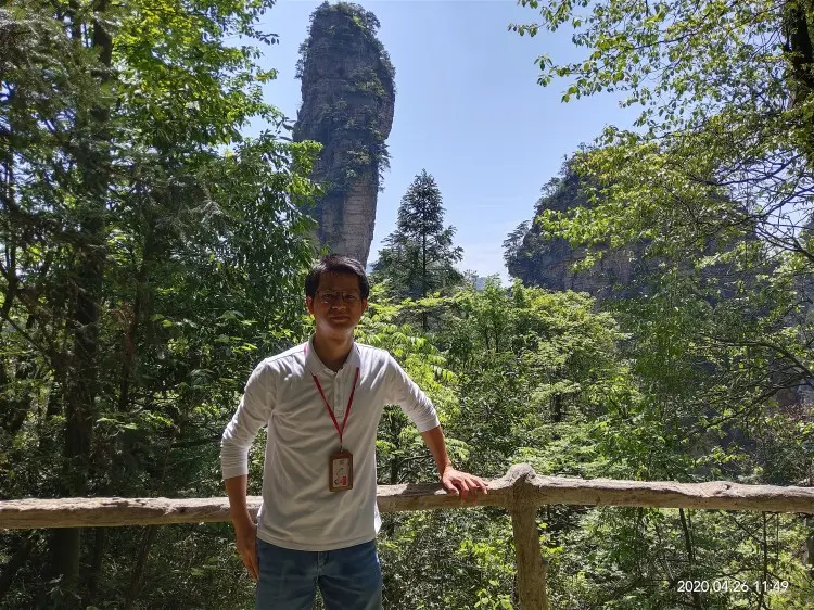 到张家界旅游自由行通过加的导游安全吗?? 到张家界旅游自由行通过加的导游安全吗??