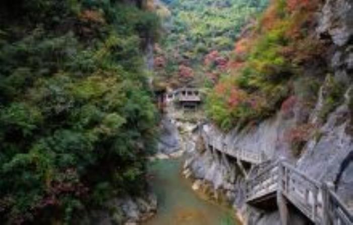 陇南西狭颂摩崖甘肃景点